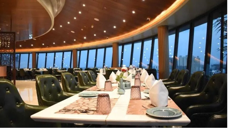 MMAVI – Multi-Cuisine Restaurant